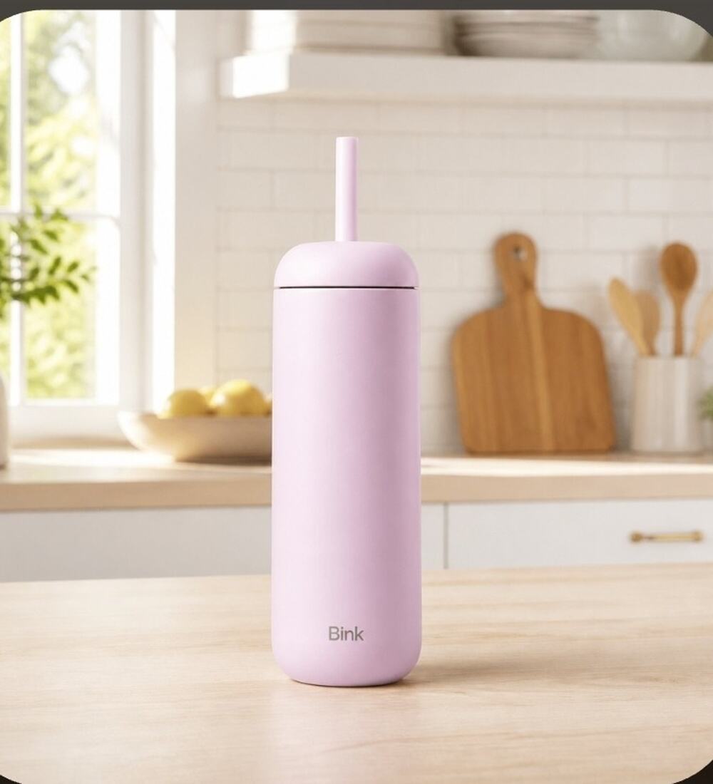 21 Oz Bink Water Bottle With straw